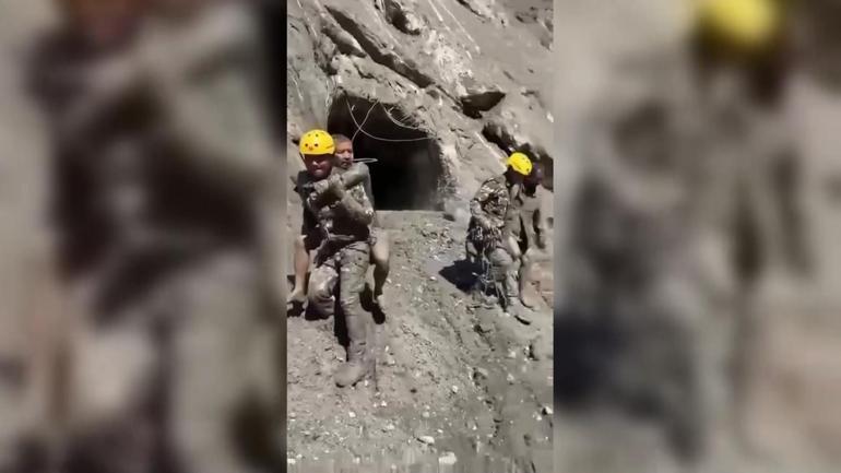 Nepal’i sel yıktı: 616 ölü | İşte son durum
