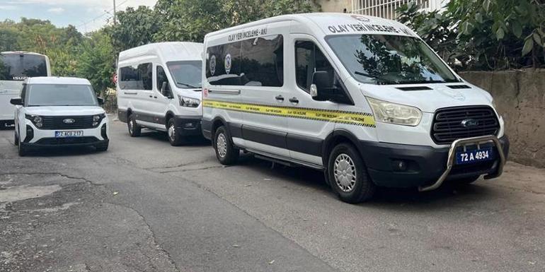 BATMANDA VAHŞET Annesini öldürüp çöp konteynerine attı