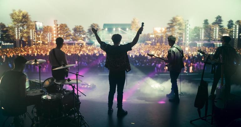  30 Ağustos İzmir Ücretsiz Konserler Nerede Olacak İzmirde Hangi İlçede Hangi Sanatçı Konser Verecek