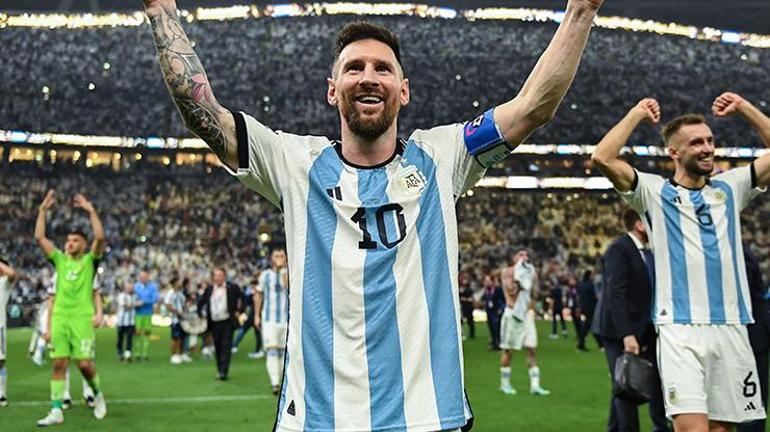 Bir dönem sona erdi Arjantin’de Lionel Messi, millî takımı bıraktı