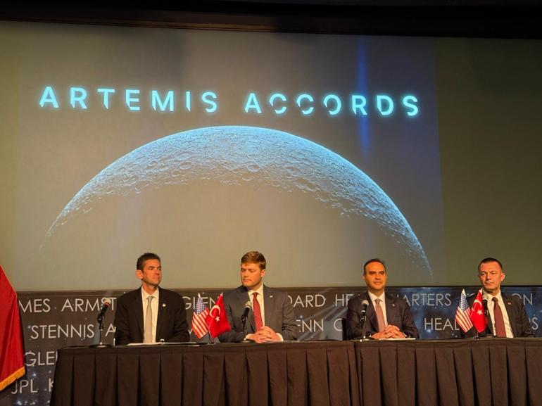Bakan Kacır, NASA ile tarihi anlaşmanın detaylarını anlattı