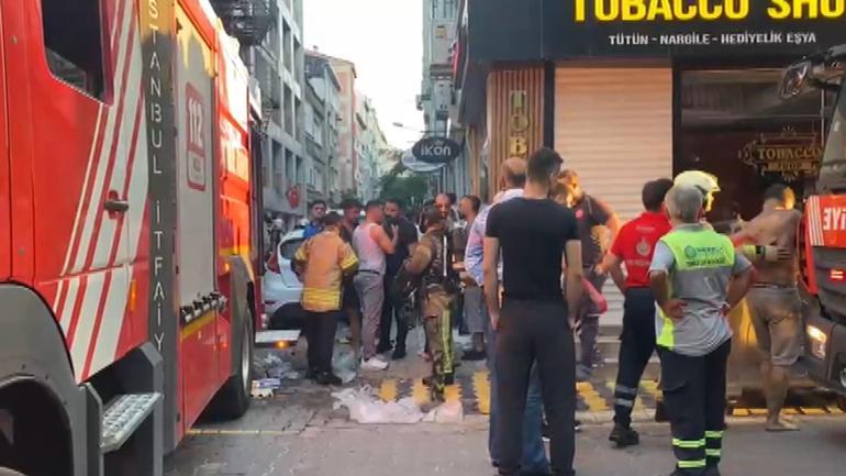 SON DAKİKA... Bakırköyde otel yangını; ekipler müdahale ediyor