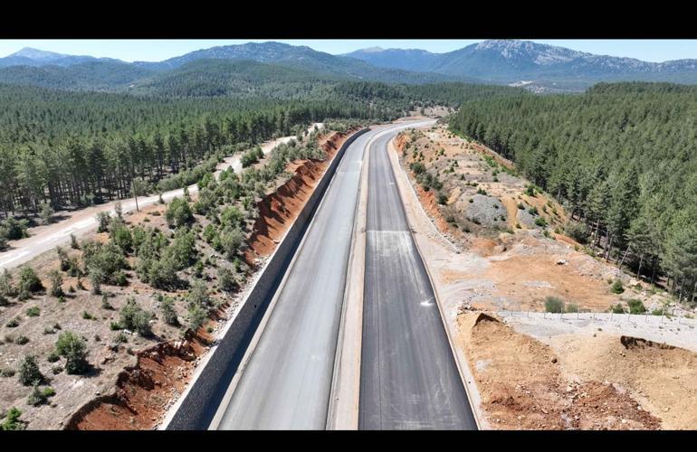 Konya-Antalya arası yolculuk Alacabel Tüneli ile 20 dakika kısalacak