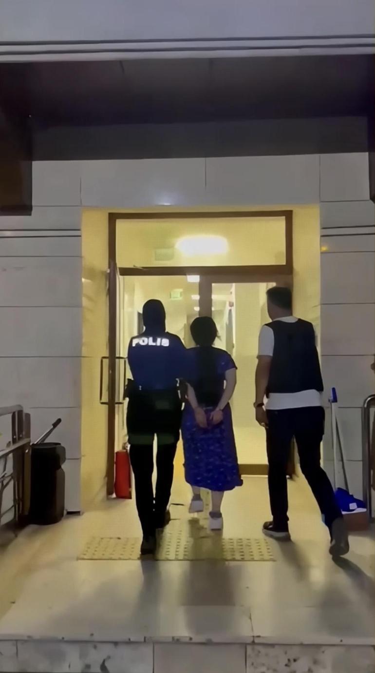 Canlı yayında polis baskınına yakalandı