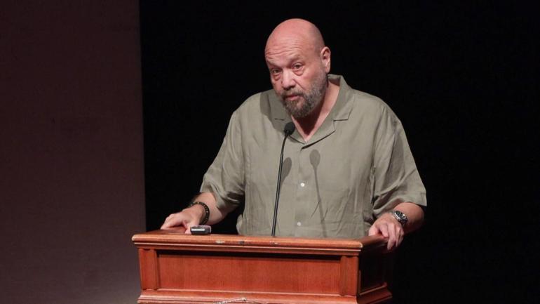 ÜNLÜ OYUNCU SERHAT KILIÇA VEDA İstanbulda anma töreni düzenlendi