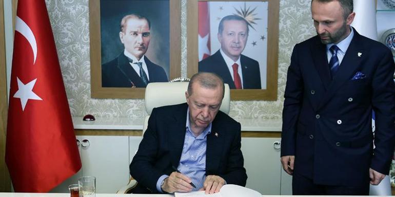 Erdoğan, Recep Tayyip Erdoğan Üniversitesini ziyaret etti