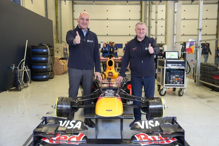 Formula 1 takvimi belli oldu Türkiye Grand Prixsinin tarihi netleşti...