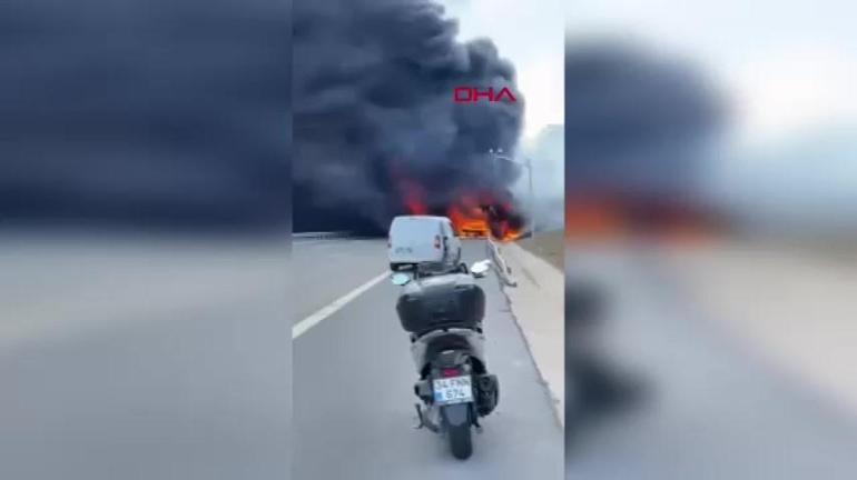 SON DAKİKA I İstanbulda TEM Otoyolunda TIR yangını Edirne istikameti trafiğe kapatıldı...