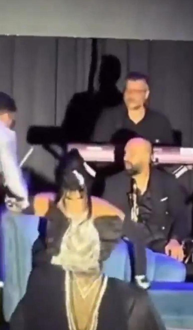 Sahnede dans ederken dengesini kaybetti Bülent Ersoyun zor anları