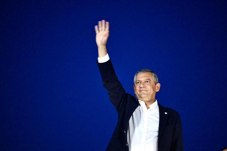 YENİ PARTİDEN CHPYE DÖNÜŞ MÜ Bazı vekiller, Yeni Parti kurultayı sonrası CHPye dönebilir
