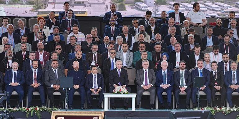 Cumhurbaşkanı Erdoğan, Yağlı Güreş Cumhurbaşkanlığı Kupası finalini izledi