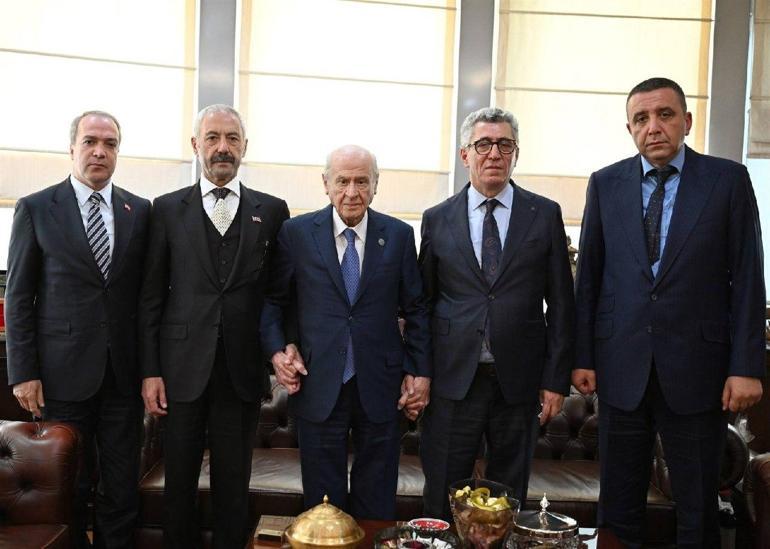 MHP lideri Bahçeli, Sarallar ve Şahinler aileleri ile buluştu