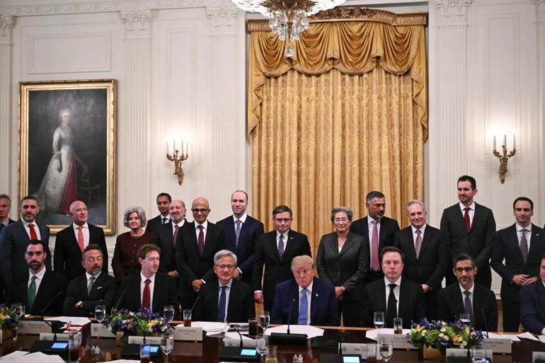 Trump imzaladı: Yapay zekanın adı artık bu