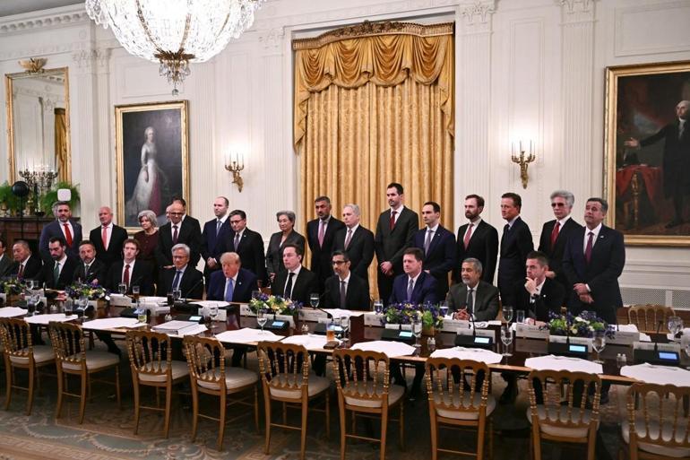 Trump imzaladı: Yapay zekanın adı artık bu
