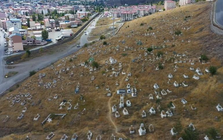 Bir günlük bebek ağzına peçete konularak öldürülmüş Anne ve anneanne tutuklandı