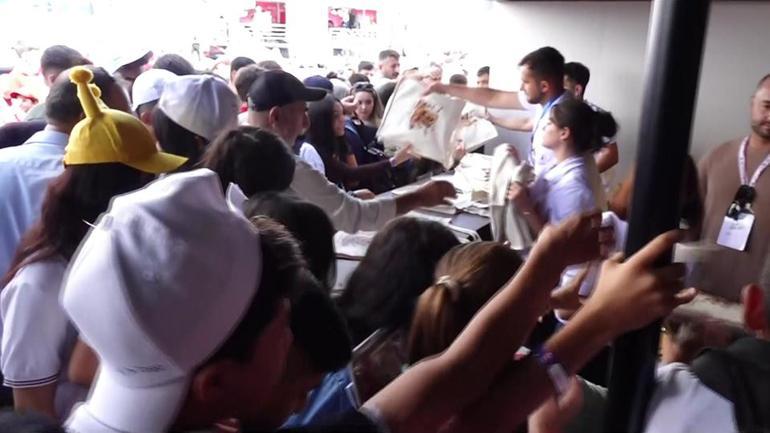 TEKNOFEST Güneydoğuda Demirören Medya standına ilgi yoğun