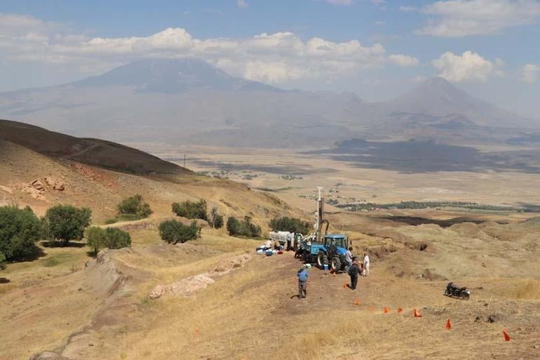 Ağrı Dağında Nuhun Gemisi heyecanı: Yer altı radar çalışmasında ortaya çıktı