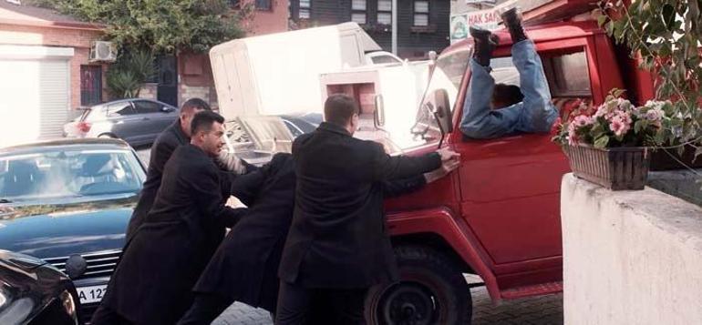 Haysiyette Uğurum 58 Kontrolden Çıktı, Mehmet Yetişti Doğukan GüngörDen Hollywood Refleksi