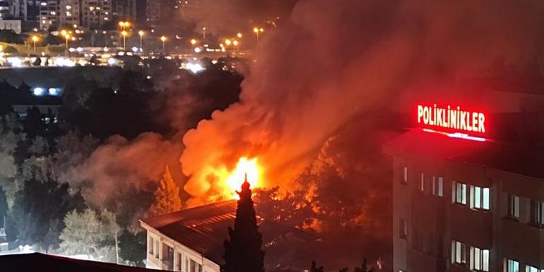 SON DAKİKA | Kartal Koşuyolu Yüksek İhtisas ve Araştırma Hastanesi’nin çatısında yangın Hastalar tahliye ediliyor