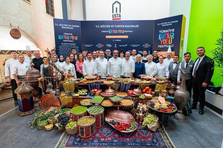 Gastroantep Kültür Yolu Festivali’ne lezzet çıkarması: Baklava, kebap, beyran, katmer...