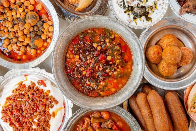 Gastroantep Kültür Yolu Festivali’ne lezzet çıkarması: Baklava, kebap, beyran, katmer...