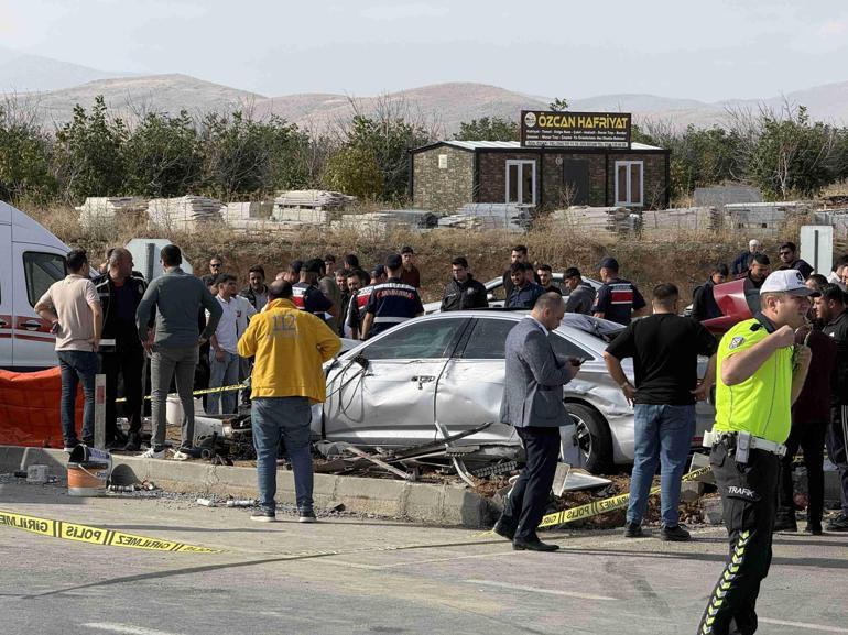 1 kişinin öldüğü kazada MHPli vekil Zuhal Karakoç ve 6 kişi yaralandı