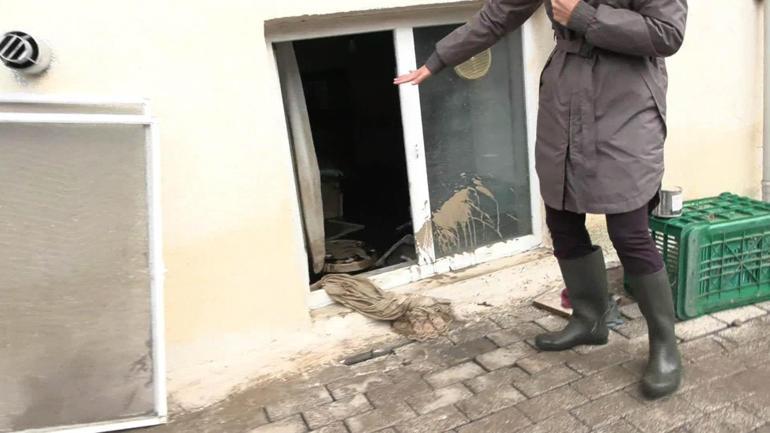 İşte yağmur sonrası İstanbul manzarası… Sel gitti, felaketin izleri kaldı