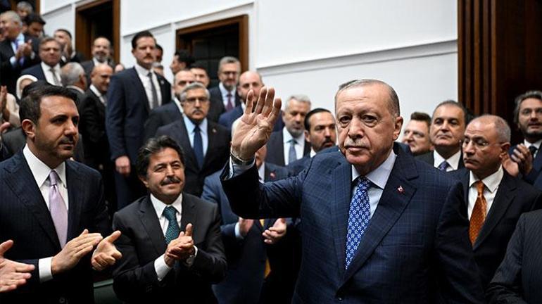 Parti tabanına mesaj: Cumhurbaşkanı Erdoğan’ın fon açıklamasındaki ayrıntıya dikkat çekti Ahmet Hakan yazdı