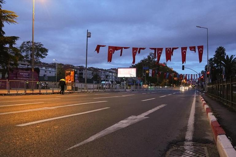 İstanbulda bazı cadde ve yollar trafiğe kapatıldı