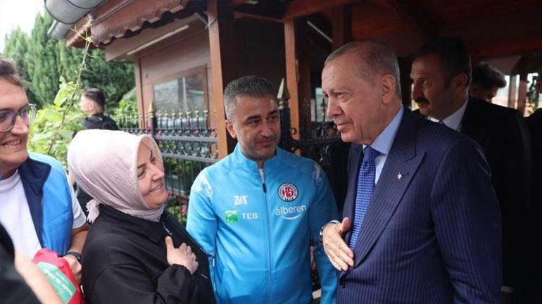 Cumhurbaşkanı Erdoğan, Fatihte İstanbul Kastamonuspor yönetimini kabul etti