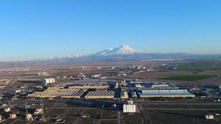 40 yılda 415 bini aşkın kamyon üretti