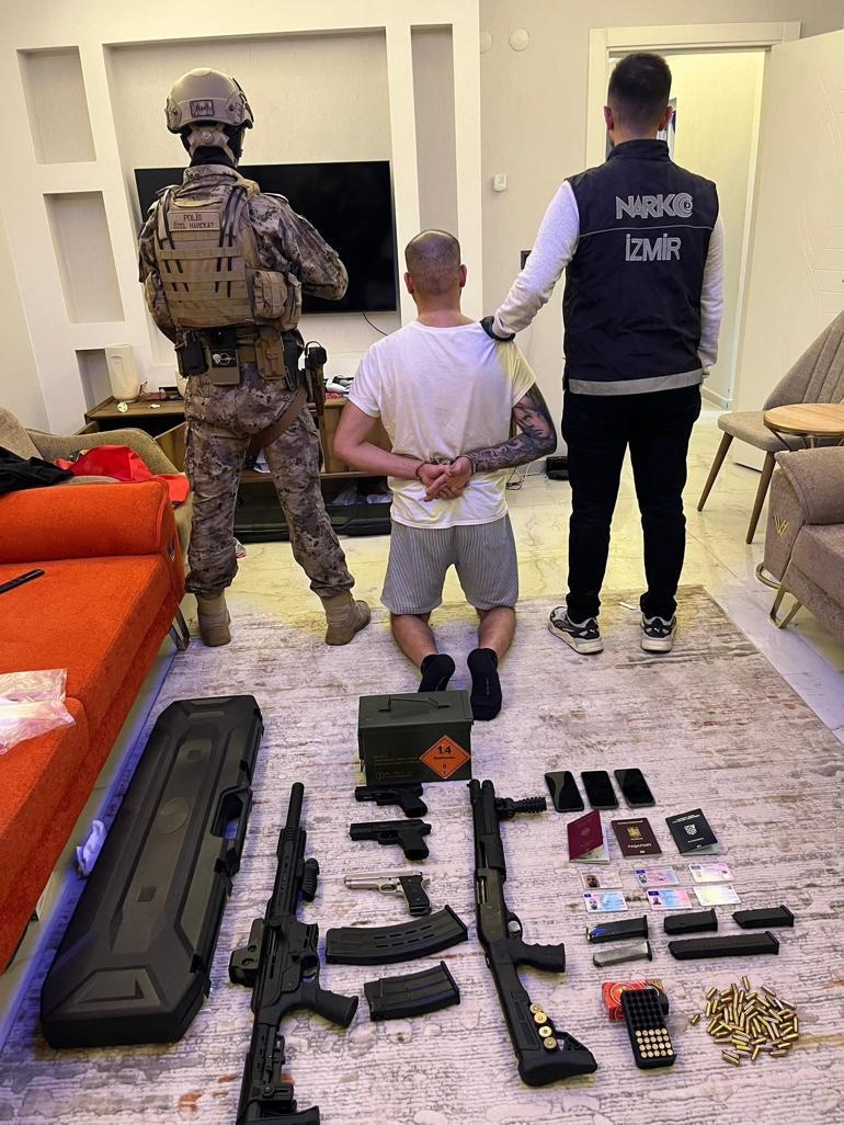 Kırmızı bültenle aranıyordu, Türk polisi İzmirde yakalandı