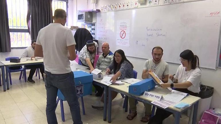 Oy sayımı tamamlandı İsrail seçimlerinde koalisyon çıkmazı
