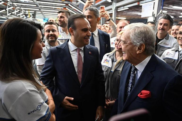 Bakan Kacır direksiyona geçti Otomotivde 300 milyon dolarlık yeni yatırım