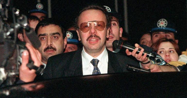 Eski bakan Denizolgunun doktoruna 2 yıl 6 ay hapis cezası