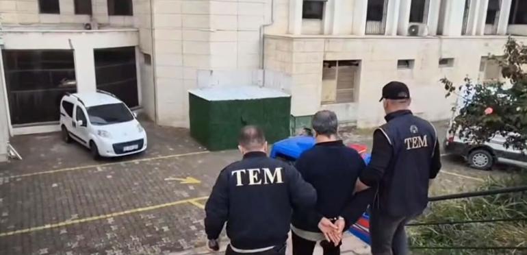 Türk bayrağı ve Atatürk’e hakaret Skandal görüntülerdeki öğretmen tutuklandı