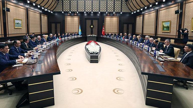 Ankarada Türk dünyası diplomasisi Erdoğan, Tokayevi 21 pare top atışıyla karşıladı