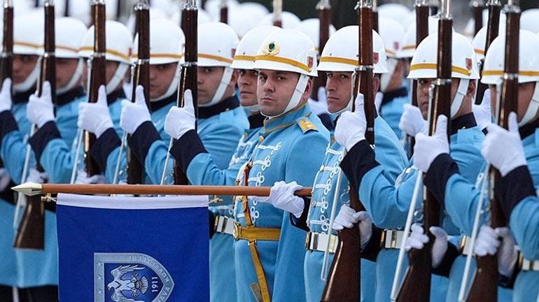 Ankarada Türk dünyası diplomasisi Erdoğan, Tokayevi 21 pare top atışıyla karşıladı