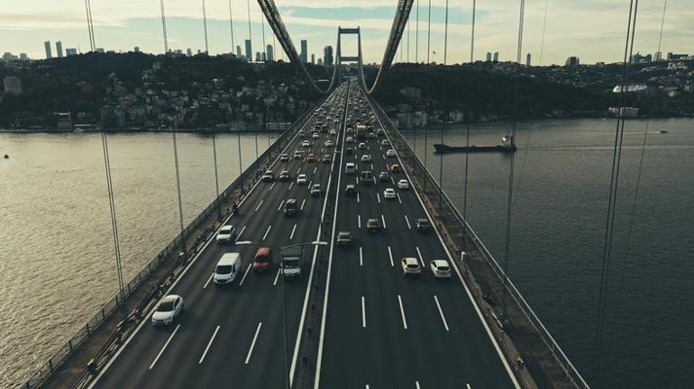 İSTANBUL MARATONU NEDENİYLE KAPATILACAK YOLLAR | 1 Kasım’da yollar trafiğe kaçta kapatılacak, kaçta açılacak Birçok yol trafiğe kapalı olacak